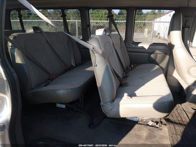2017 CHEVROLET EXPRESS 3500 LT 8
