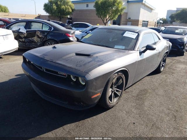 2020 DODGE CHALLENGER SXT 2