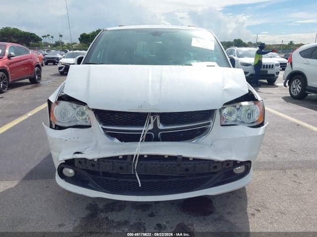 2018 DODGE GRAND CARAVAN SXT 6