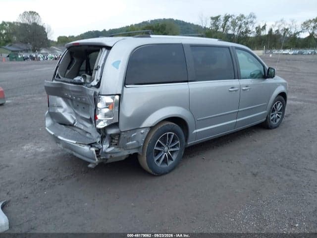 2017 DODGE GRAND CARAVAN SXT 4