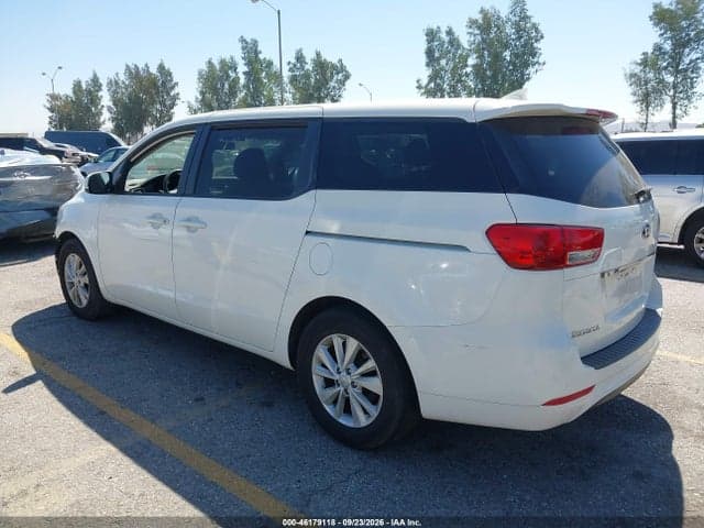 2017 KIA SEDONA LX 3