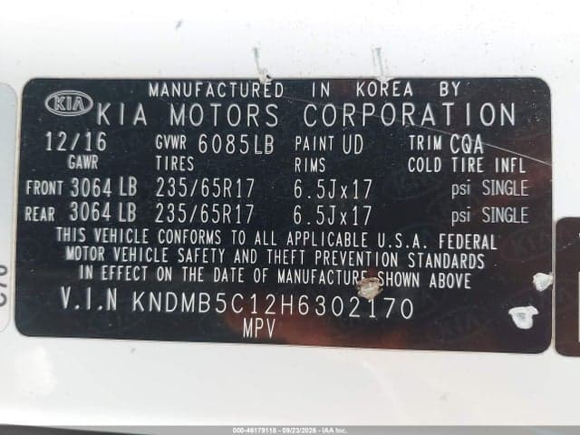 2017 KIA SEDONA LX 9