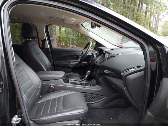 2017 FORD ESCAPE TITANIUM 5