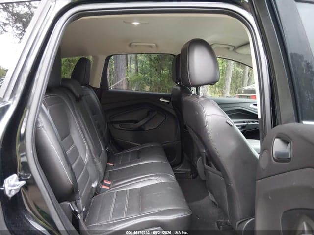 2017 FORD ESCAPE TITANIUM 8