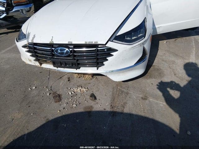 2020 HYUNDAI SONATA SE 6