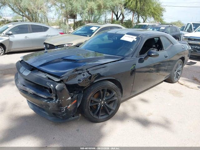 2017 DODGE CHALLENGER SXT 2