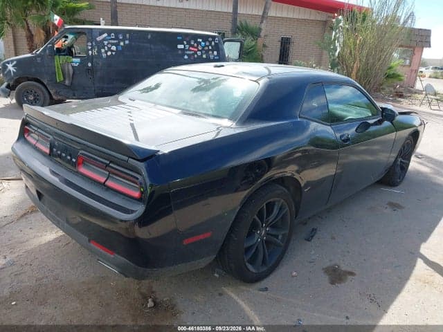 2017 DODGE CHALLENGER SXT 4