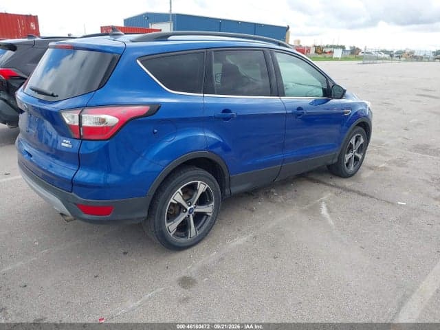 2018 FORD ESCAPE SEL 4