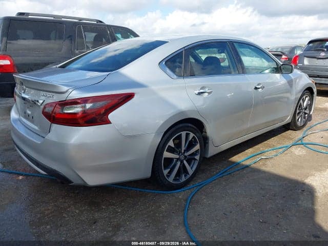 2017 NISSAN ALTIMA 3.5 SR 4