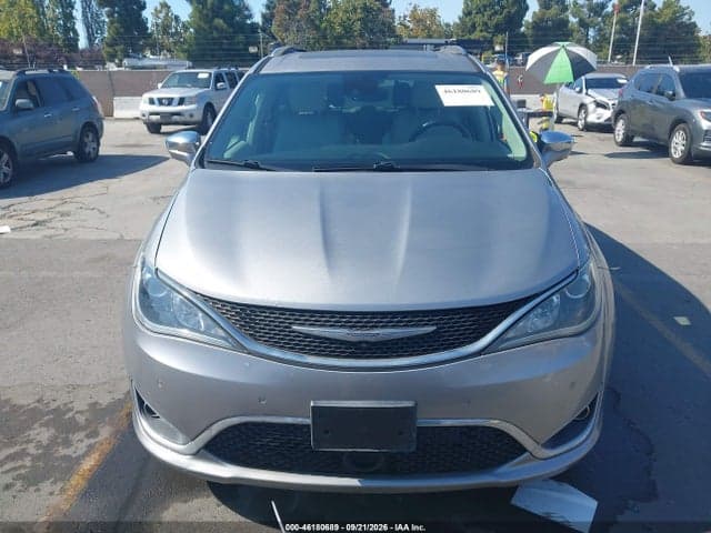 2017 CHRYSLER PACIFICA LIMITED 12