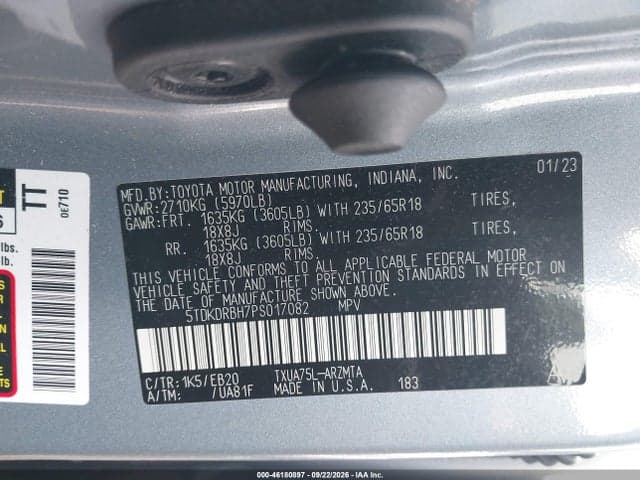 2023 TOYOTA HIGHLANDER XLE 9