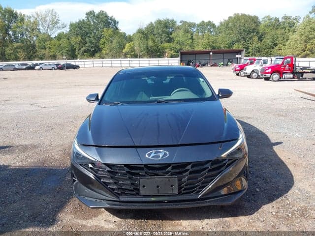 2021 HYUNDAI ELANTRA SE 13