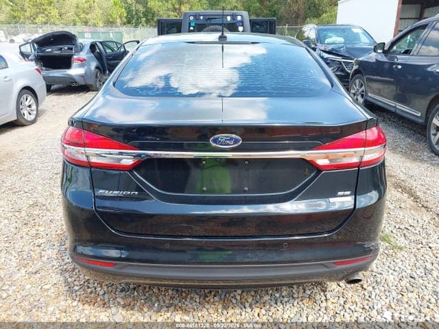 2018 FORD FUSION SE 16