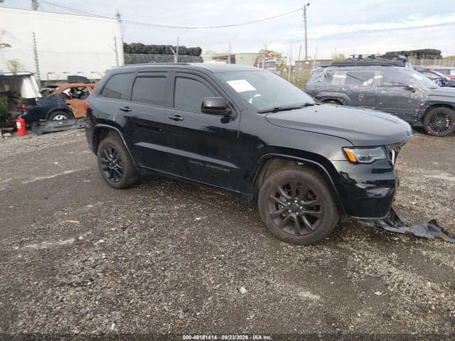 2017 JEEP GRAND CHEROKEE ALTITUDE 4X4