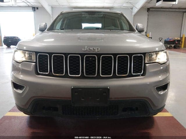 2019 JEEP GRAND CHEROKEE LAREDO E 4X4 12