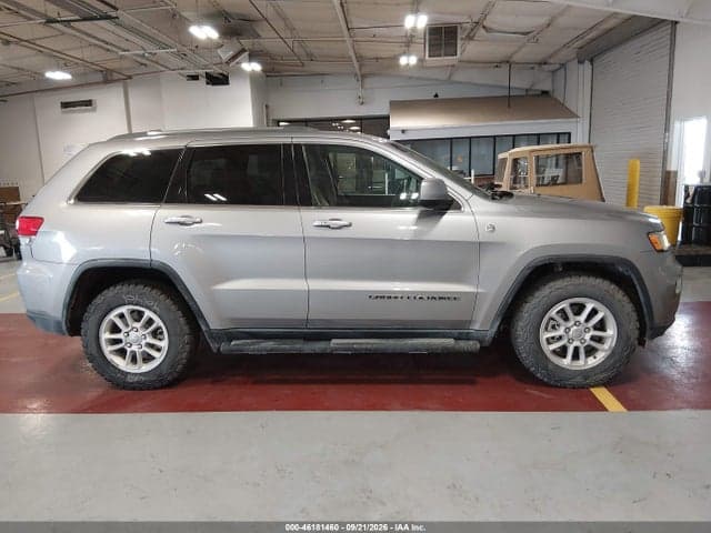 2019 JEEP GRAND CHEROKEE LAREDO E 4X4 13