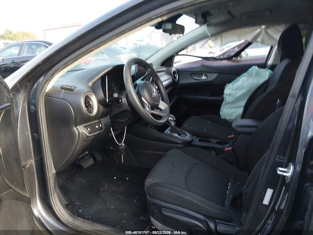 2019 KIA FORTE FE 5