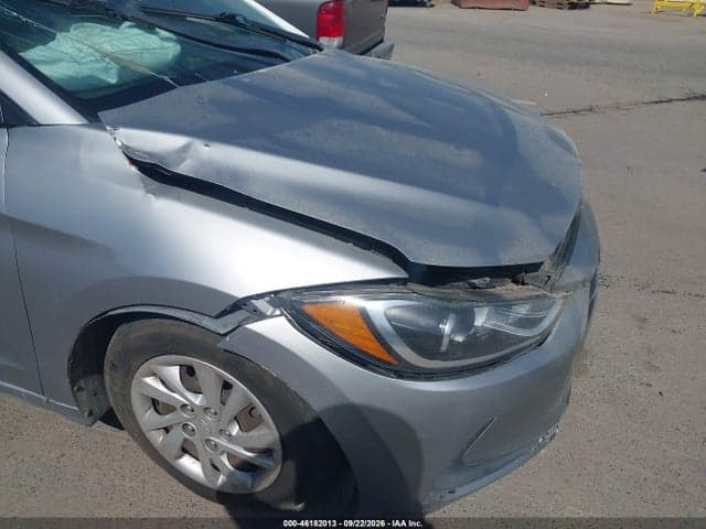 2017 HYUNDAI ELANTRA SE 13