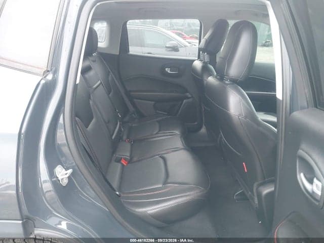 2018 JEEP COMPASS TRAILHAWK 4X4 8