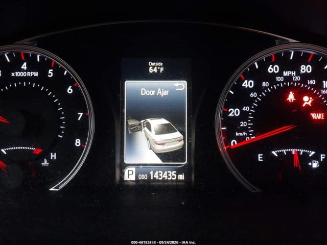 2017 TOYOTA CAMRY SE 15