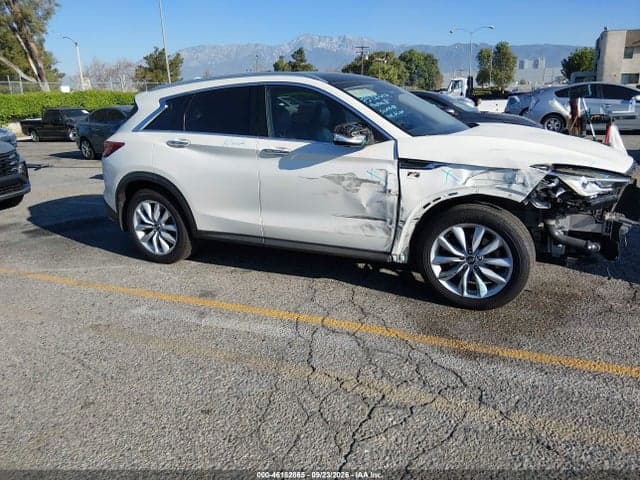 2019 INFINITI QX50 ESSENTIAL 13