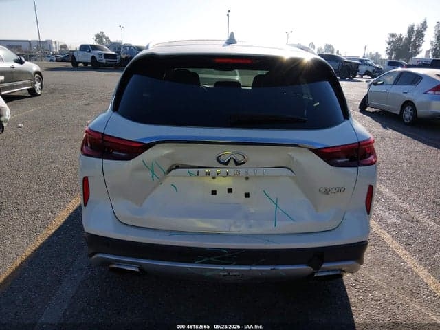 2019 INFINITI QX50 ESSENTIAL 16