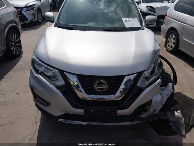 2019 NISSAN ROGUE SL 11