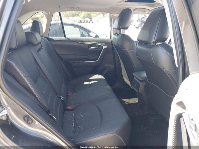 2021 TOYOTA RAV4 XLE PREMIUM 8