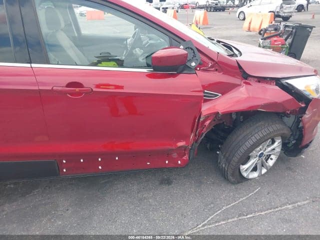 2017 FORD ESCAPE SE 12