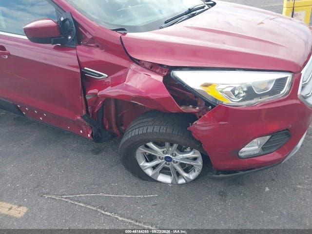 2017 FORD ESCAPE SE 6