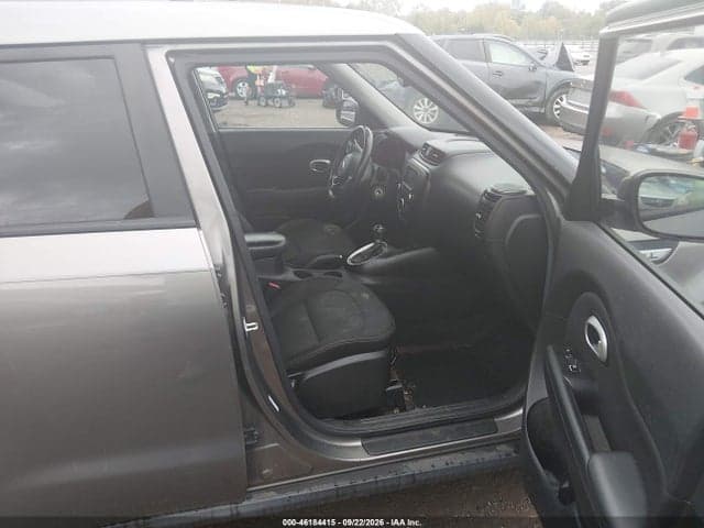 2017 KIA SOUL + 5