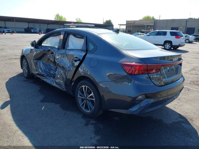 2023 KIA FORTE LXS 3