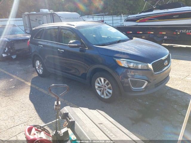2017 KIA SORENTO 2.4L LX 1