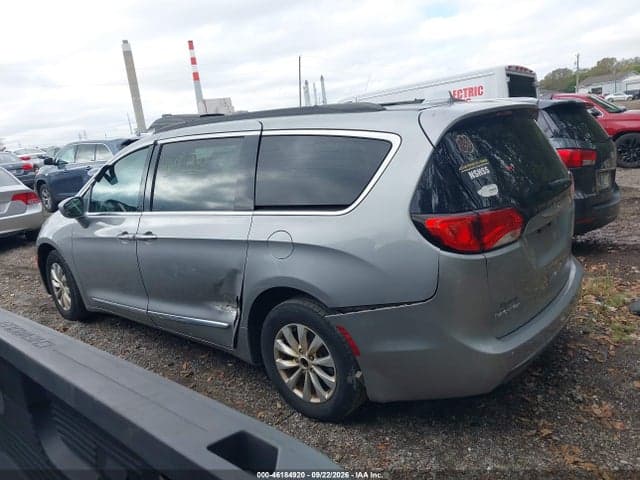 2017 CHRYSLER PACIFICA TOURING-L 14