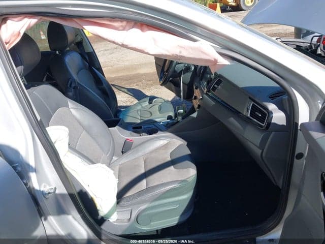 2018 KIA NIRO EX 5