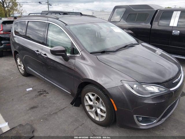 2017 CHRYSLER PACIFICA TOURING-L 1