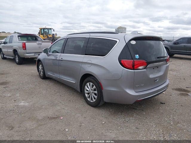 2017 CHRYSLER PACIFICA TOURING-L 3