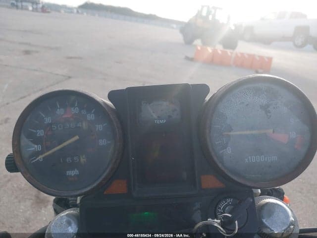 1982 HONDA VF750 C 7