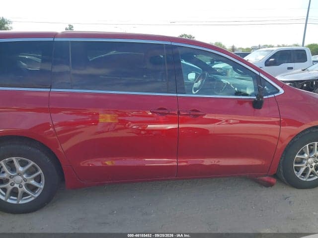 2027 CHRYSLER PACIFICA 13