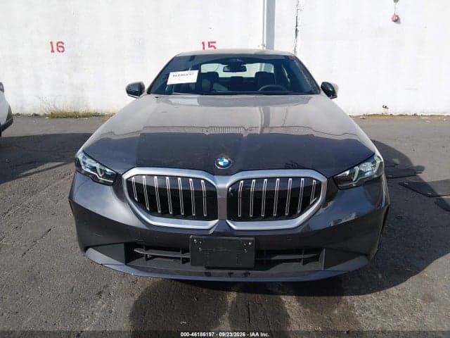 2027 BMW 530I 12