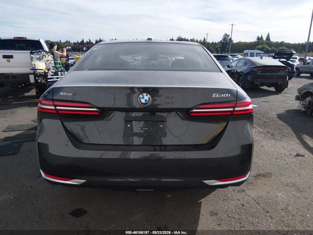 2027 BMW 530I 16