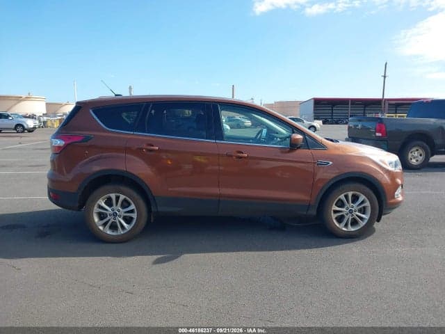2017 FORD ESCAPE SE 15