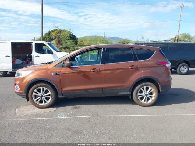 2017 FORD ESCAPE SE 16