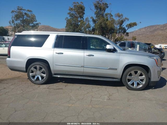 2017 CADILLAC ESCALADE ESV LUXURY 13