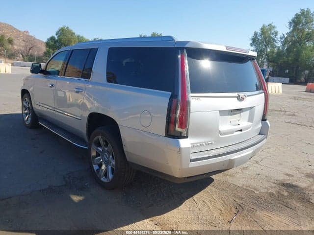 2017 CADILLAC ESCALADE ESV LUXURY 3