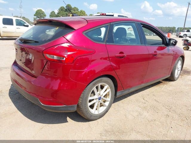 2017 FORD FOCUS SE 4