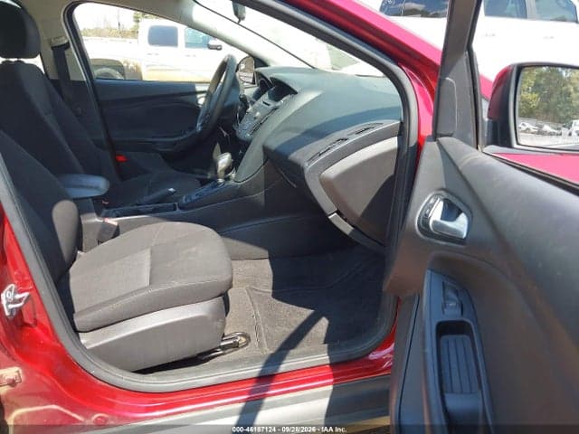 2017 FORD FOCUS SE 5