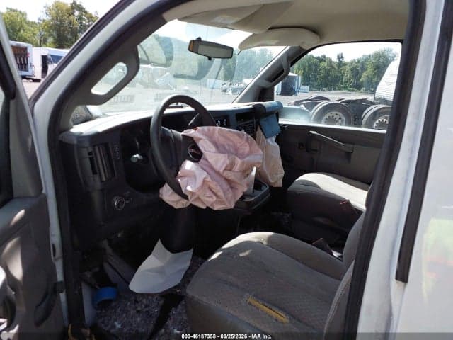 2018 GMC SAVANA CUTAWAY WORK VAN 6