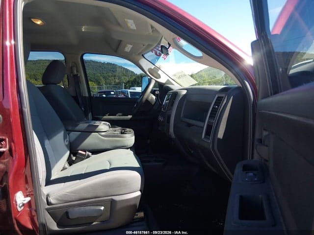 2017 RAM 2500 TRADESMAN 4X4 6'4 BOX 5