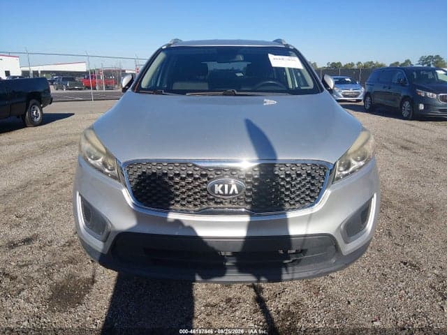 2018 KIA SORENTO 2.4L LX 12
